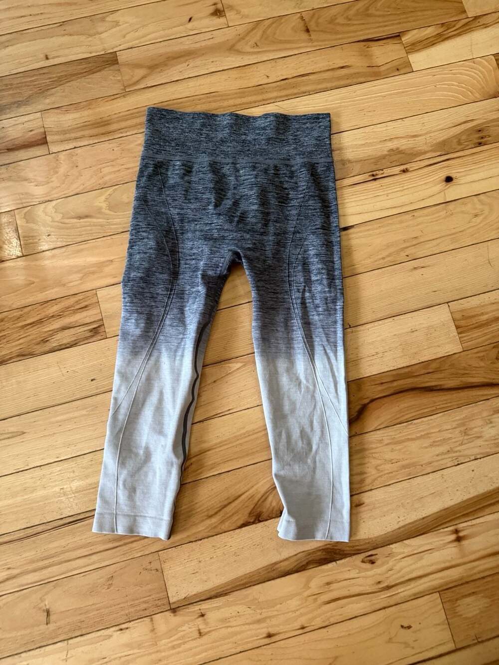 Kathy Gray Ombre Space Dye Capris Style SL01 Capri Size Small